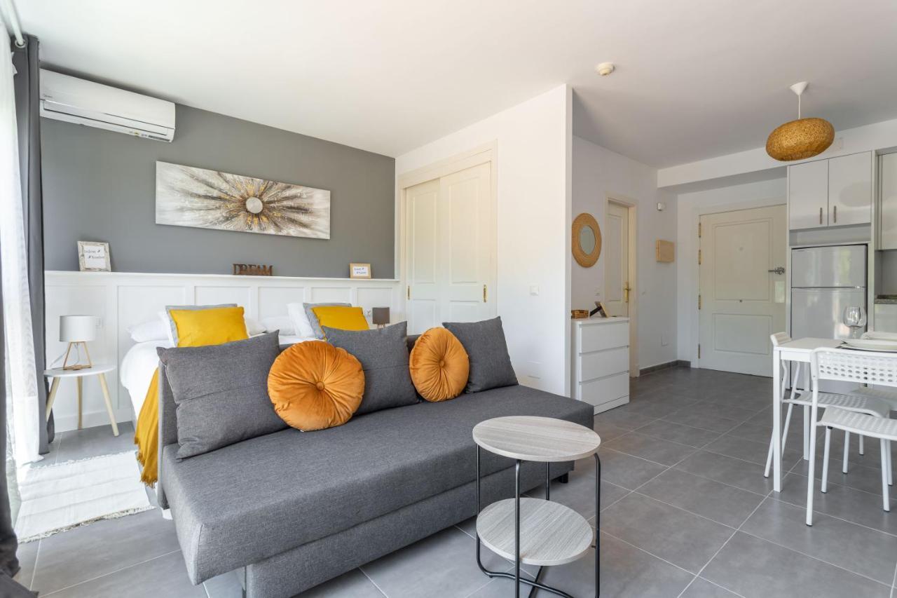 Oleholidays 216 Romana Playa Primera Linea Playa Lejlighed Marbella